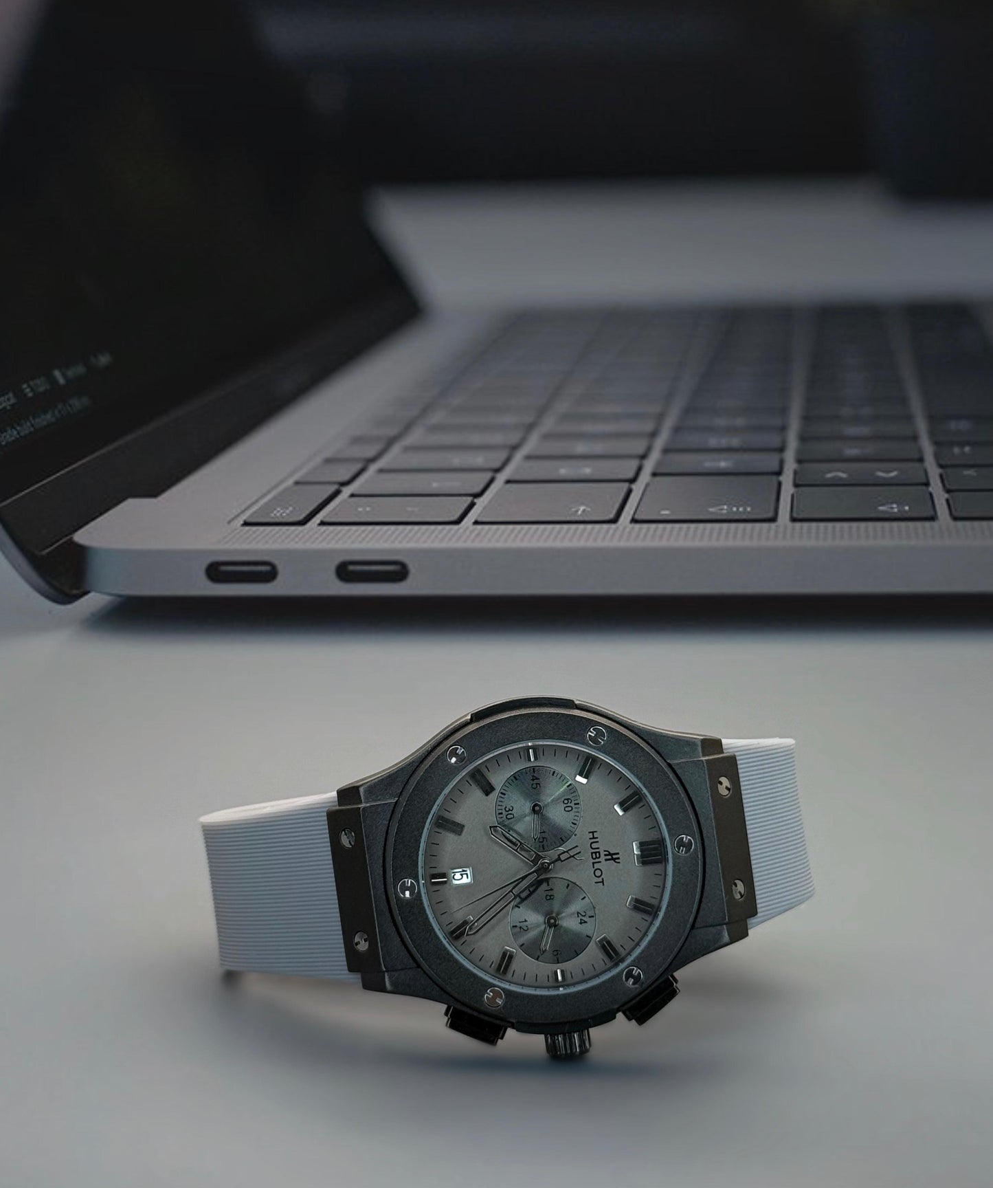 Hublot Big Bang Men's Watch – All Working Chronograph (7A Quality, Luxury Style)