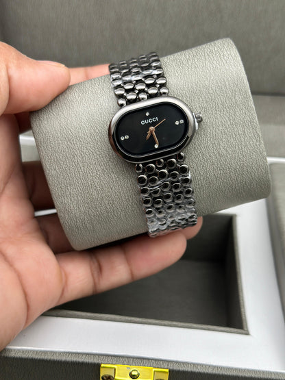 Gucci Ladies Watch – Elegant & Affordable